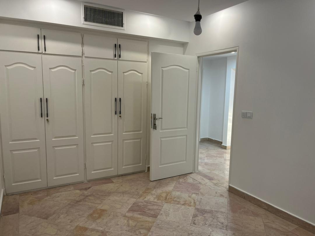 اجاره آپارتمان 200 متر اختیاریه
