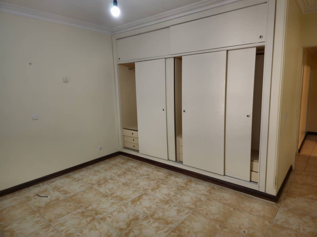 اجاره آپارتمان 130 متر دروس فول امکانات