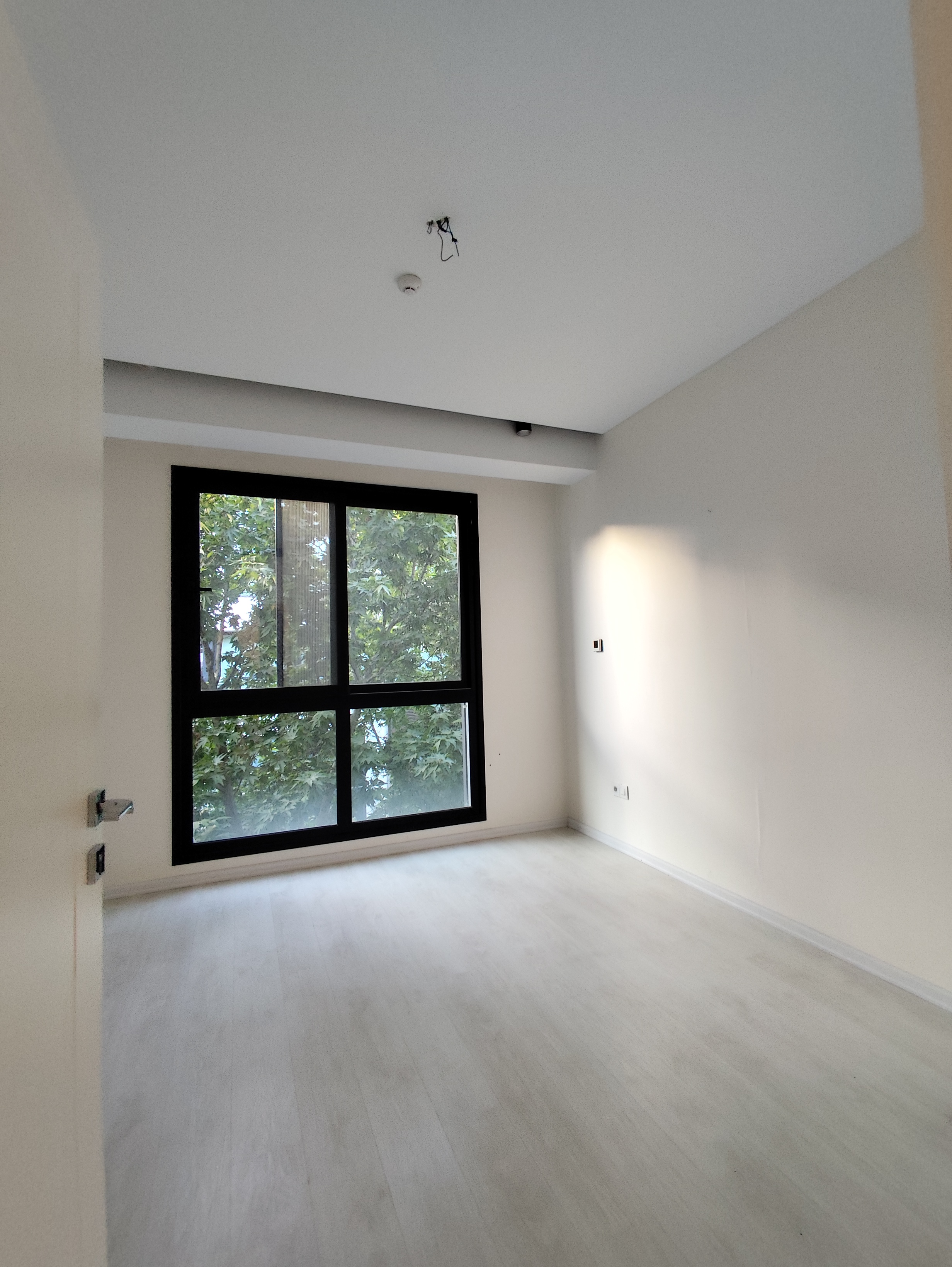 اجاره آپارتمان 130 متر مدرن گل سنگ