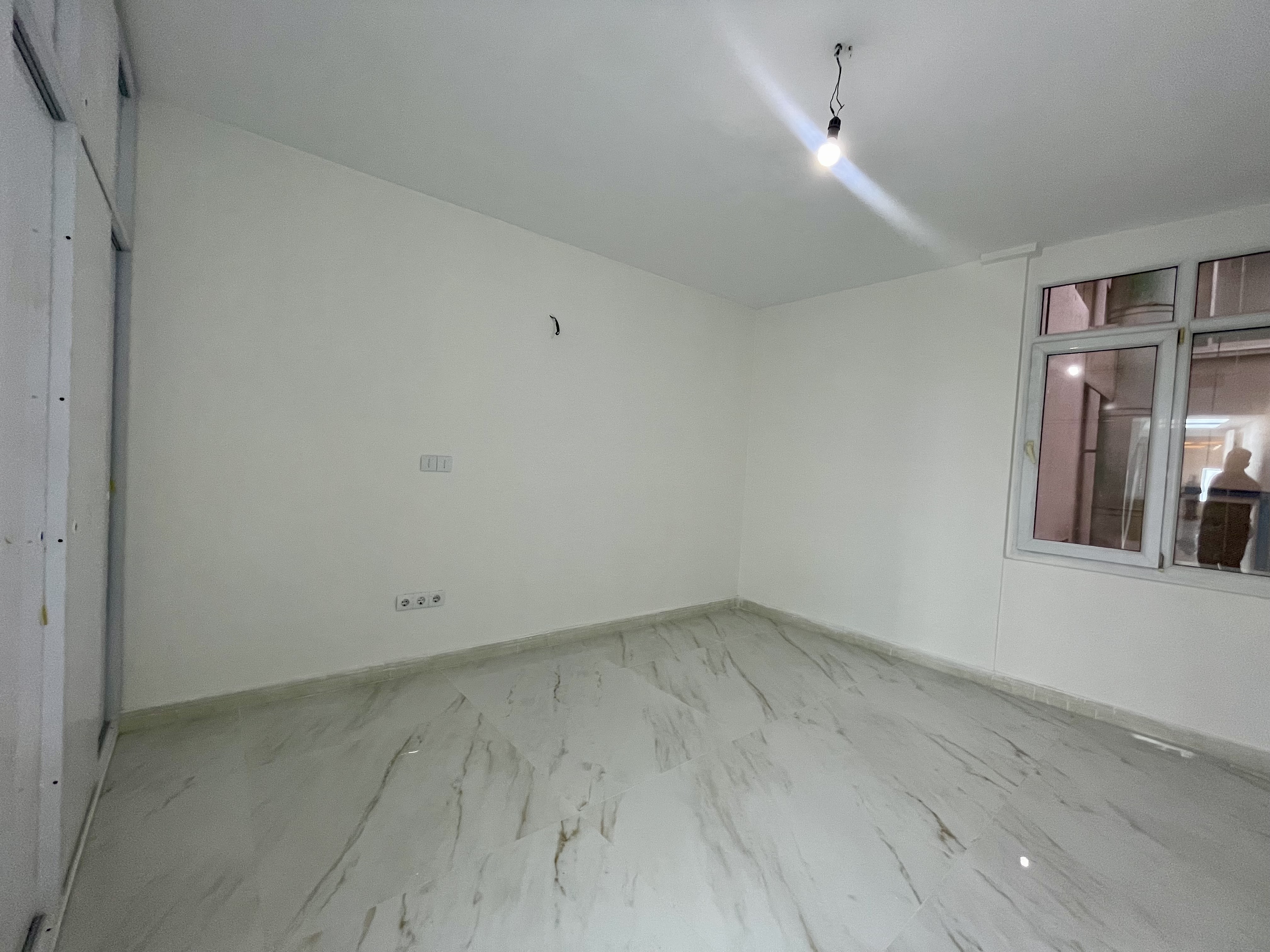 اجاره آپارتمان 175 متر آجودانیه تاپ لوکیشن