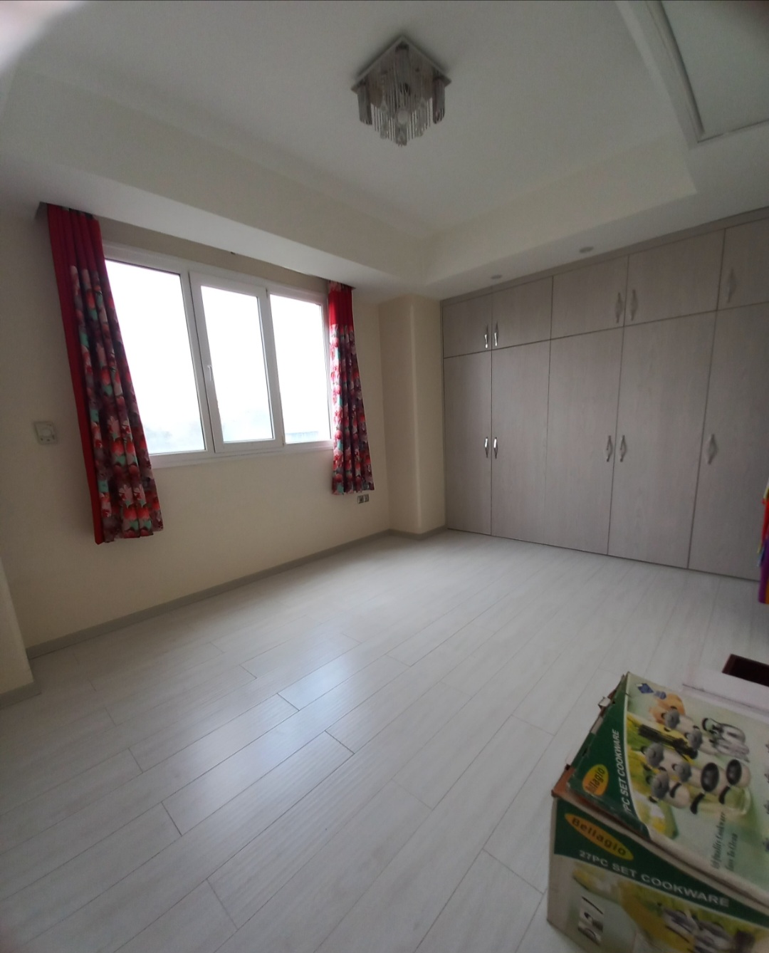اجاره آپارتما‌ن 131 متر دروس 3 خواب فول امکانات
