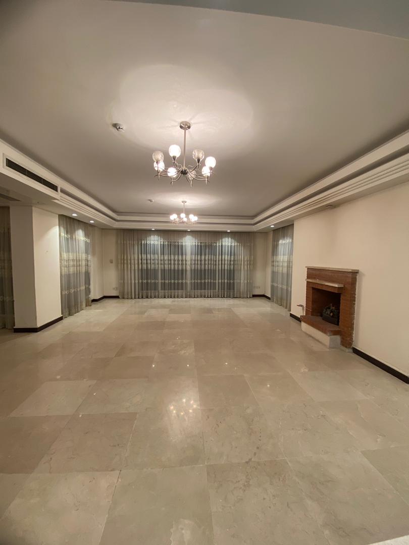 اپارتمان 270متری سه خواب تاپ  لوکیشن فول