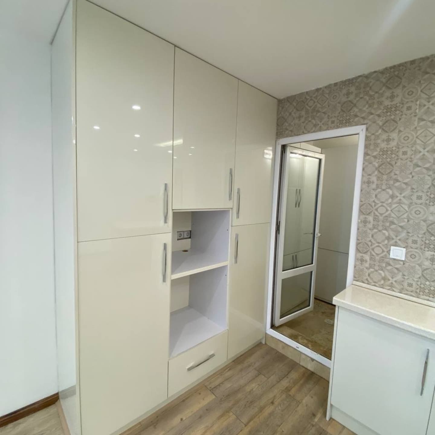 فروش آپارتمان 95 متر دروس شریعتی کلیدنخورده نور جنوبی