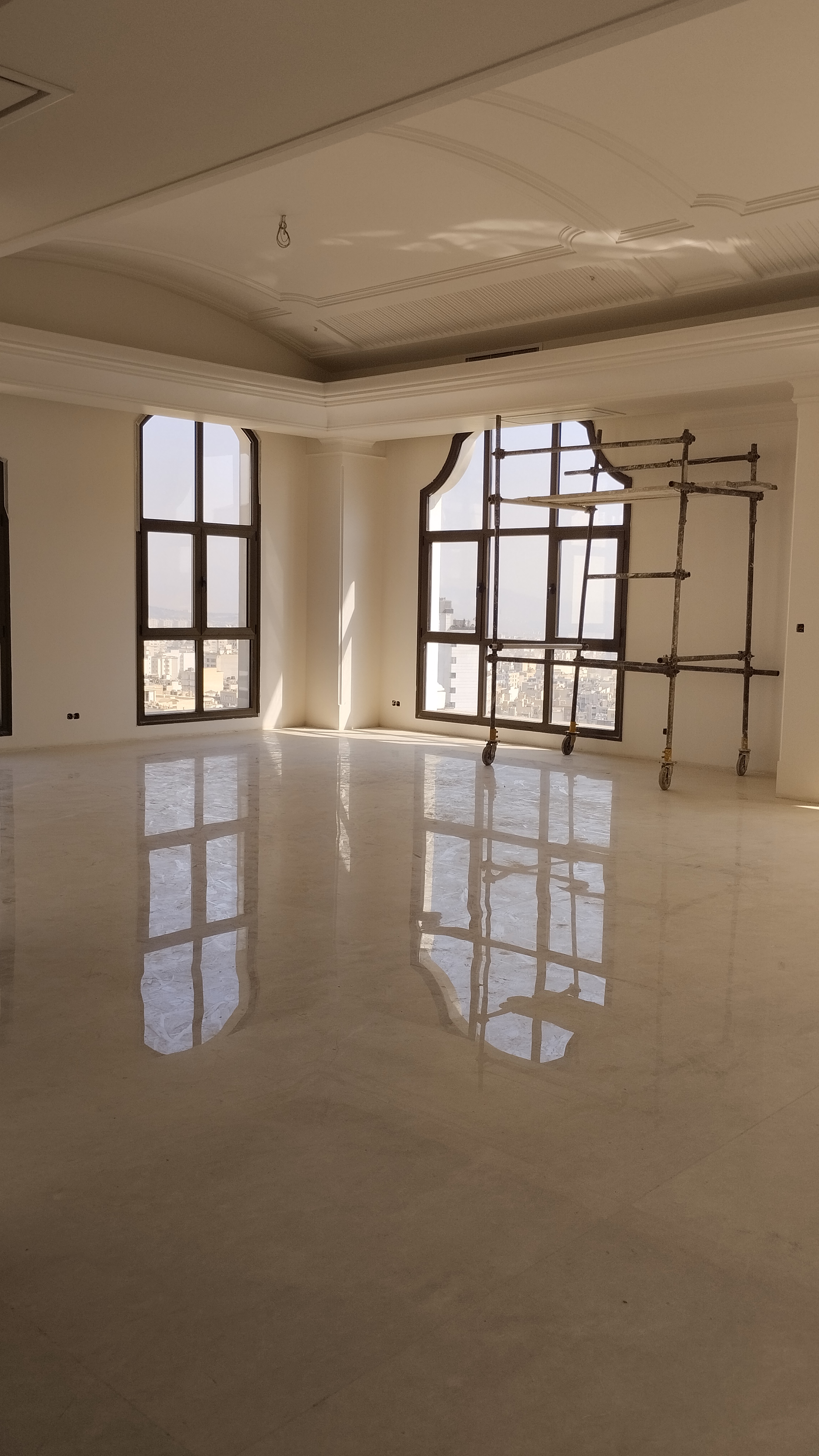 فروش آپارتمان 260 متر یاسر 3 خواب فول امکانات