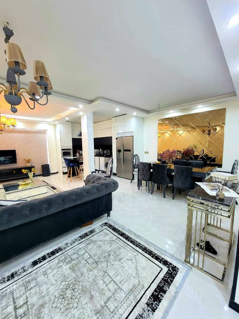 فروش آپارتمان 79 متر خوش نقشه غرق نور