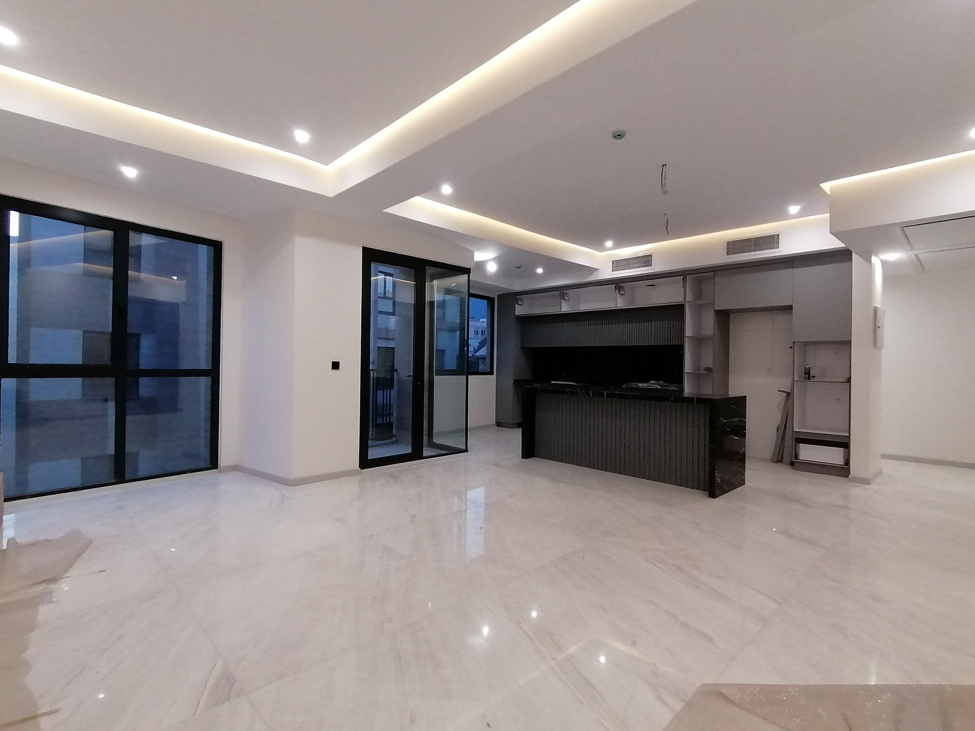 فروش آپارتمان 110 متر دیباجی جنوبی 2 خواب مدرن