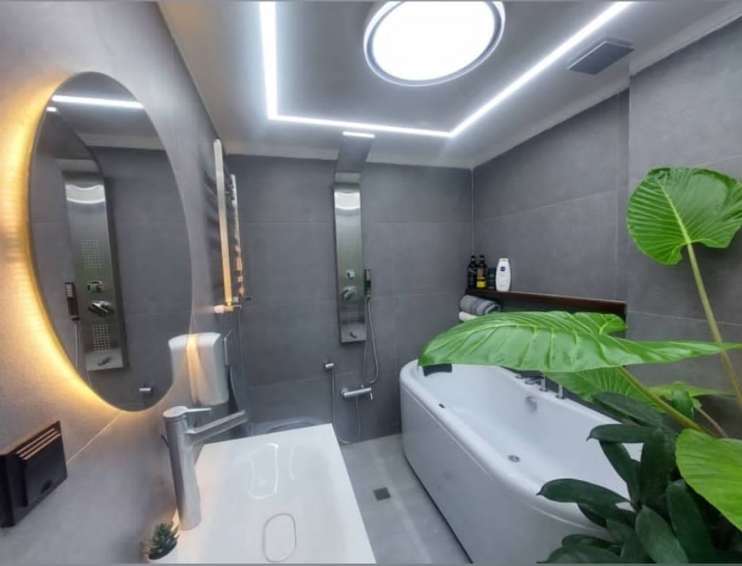 فروش آپارتمان 120 متر دیباجی جنوبی غرق در نور