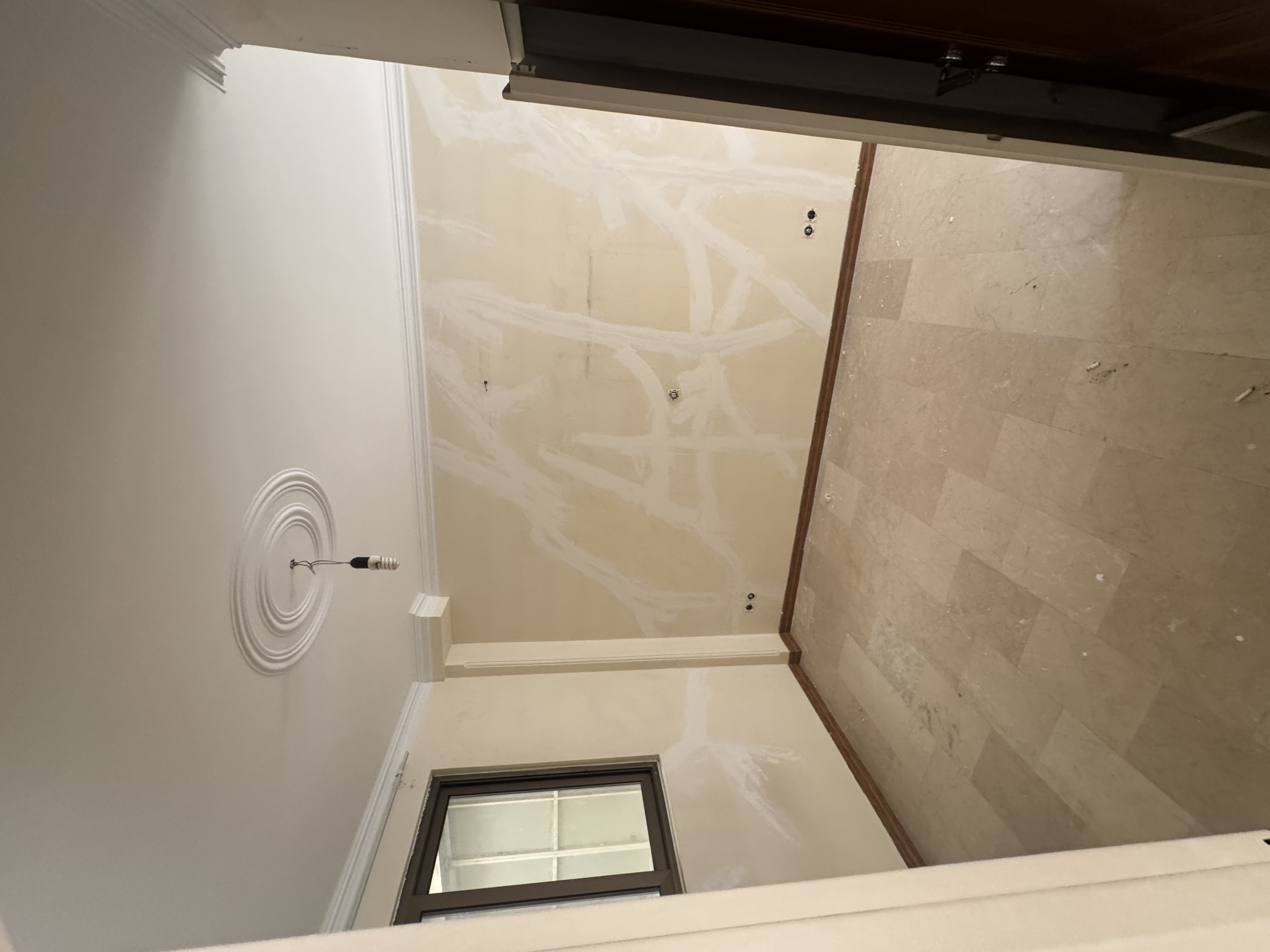 رهن و اجاره اپارتمان 115 متری 3 خوابه فول امکانات