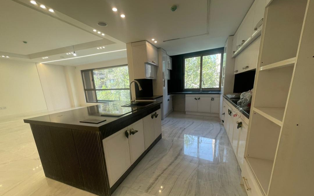 اجاره آپارتمان 160 متر در نیاوران