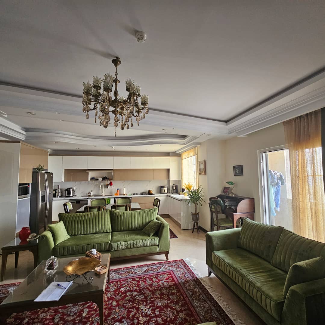 فروش آپارتمان 99 متر نیاوران