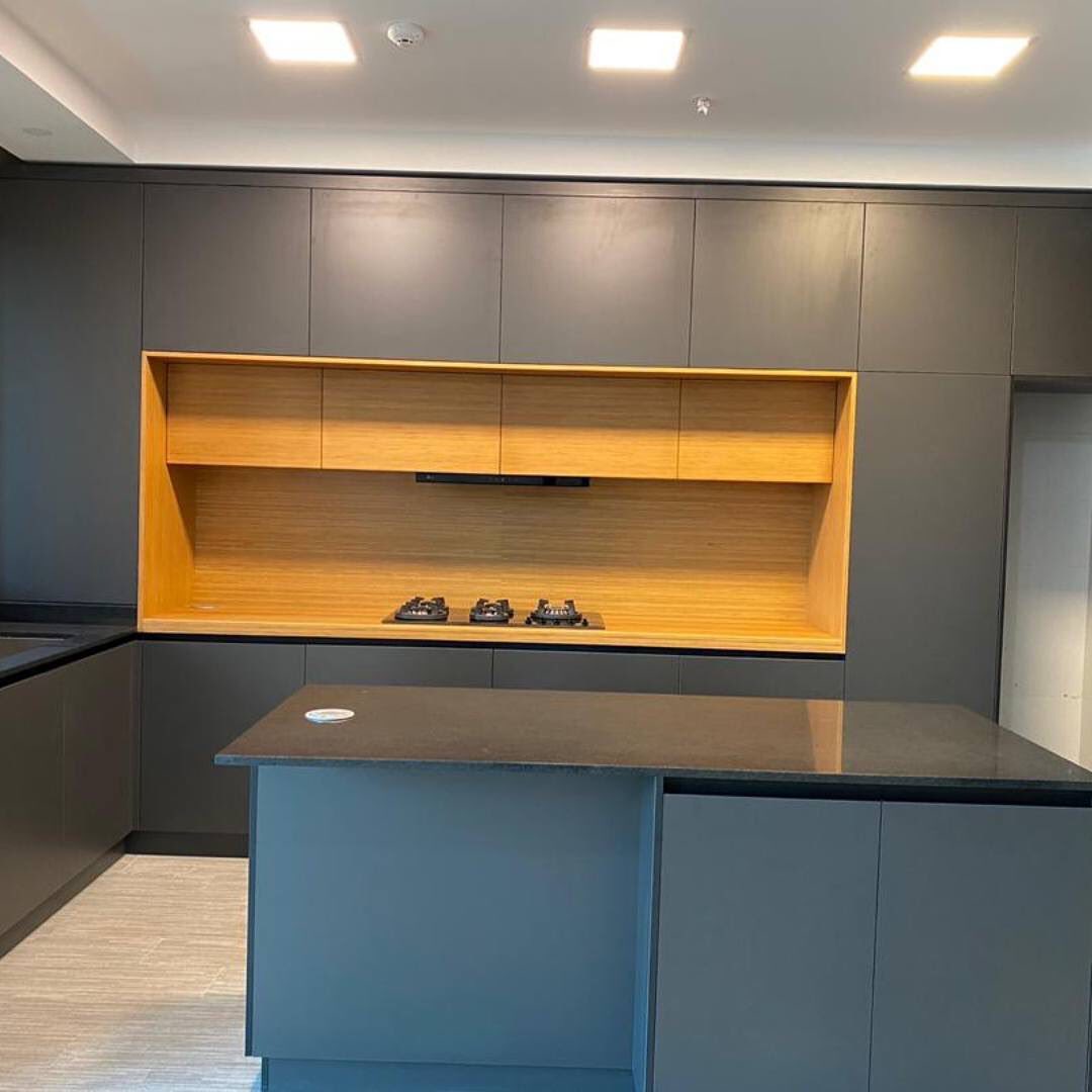 فروش آپارتمان 140 متر دروس قبا فول امکانات فرعی دنج