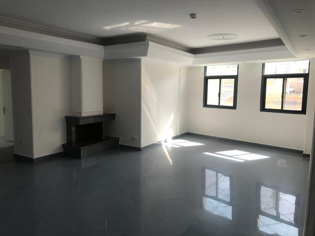 فروش آپارتمان 140متر 3خواب اختیاریه