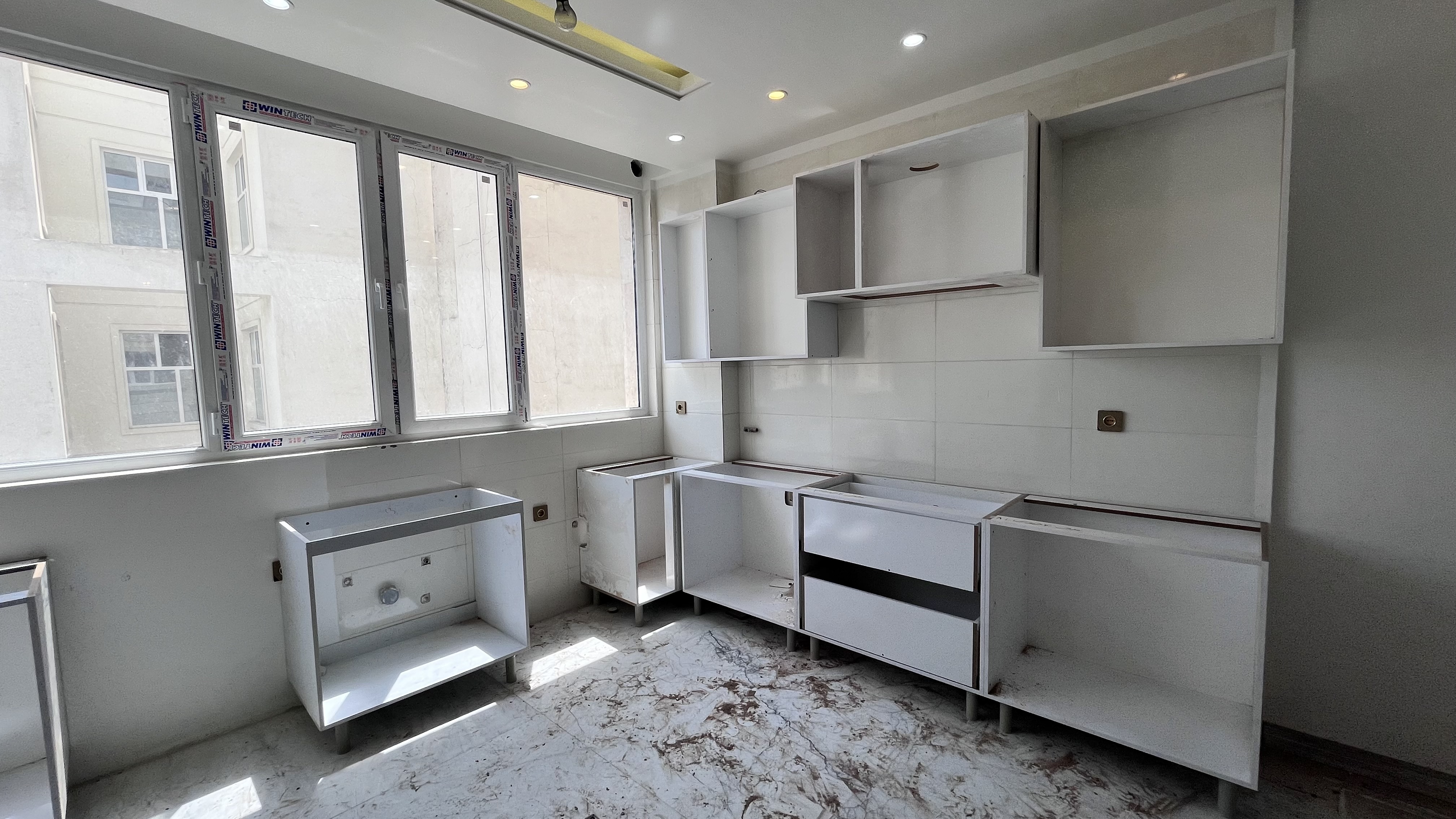 اجاره اپارتمان 100متر هروی فول امکانات