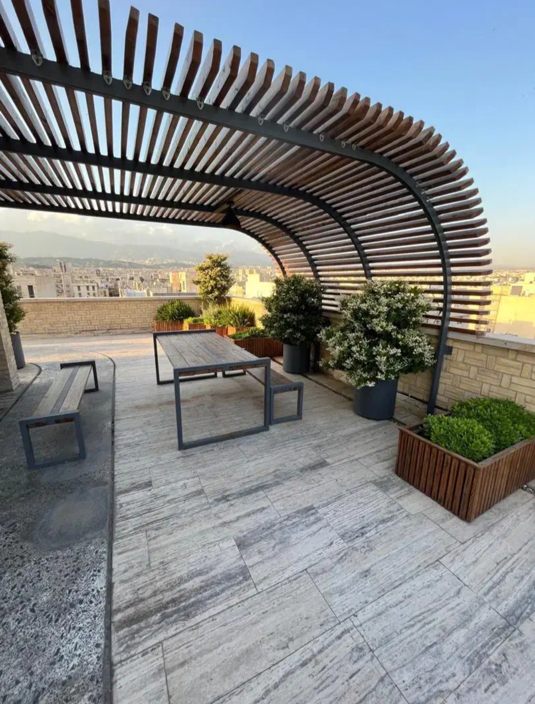 اجاره آپارتمان 160متر/3خواب/لوکس /روف گاردین/لابی