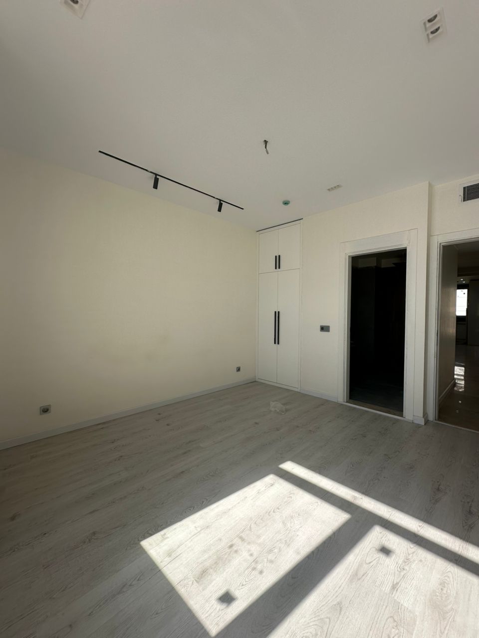 فروش آپارتمان 160 متر فرمانیه فول مشاعات