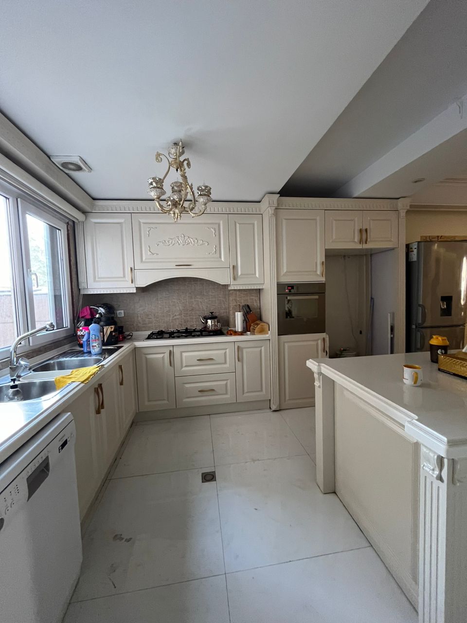 فروش آپارتمان 151متر آجودانیه فول مشاعات