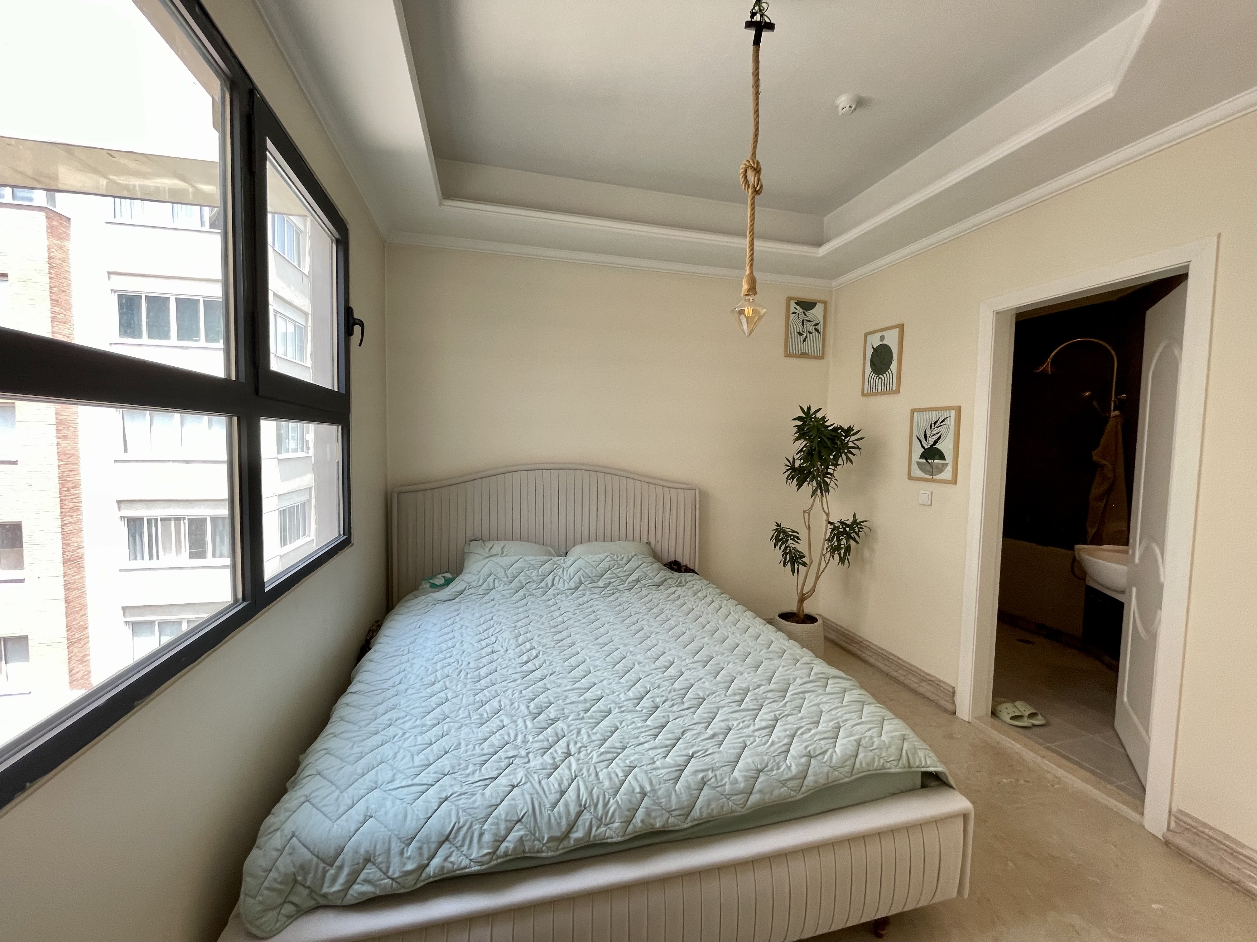 اجاره آپارتمان 95 متر اقدسیه نوساز