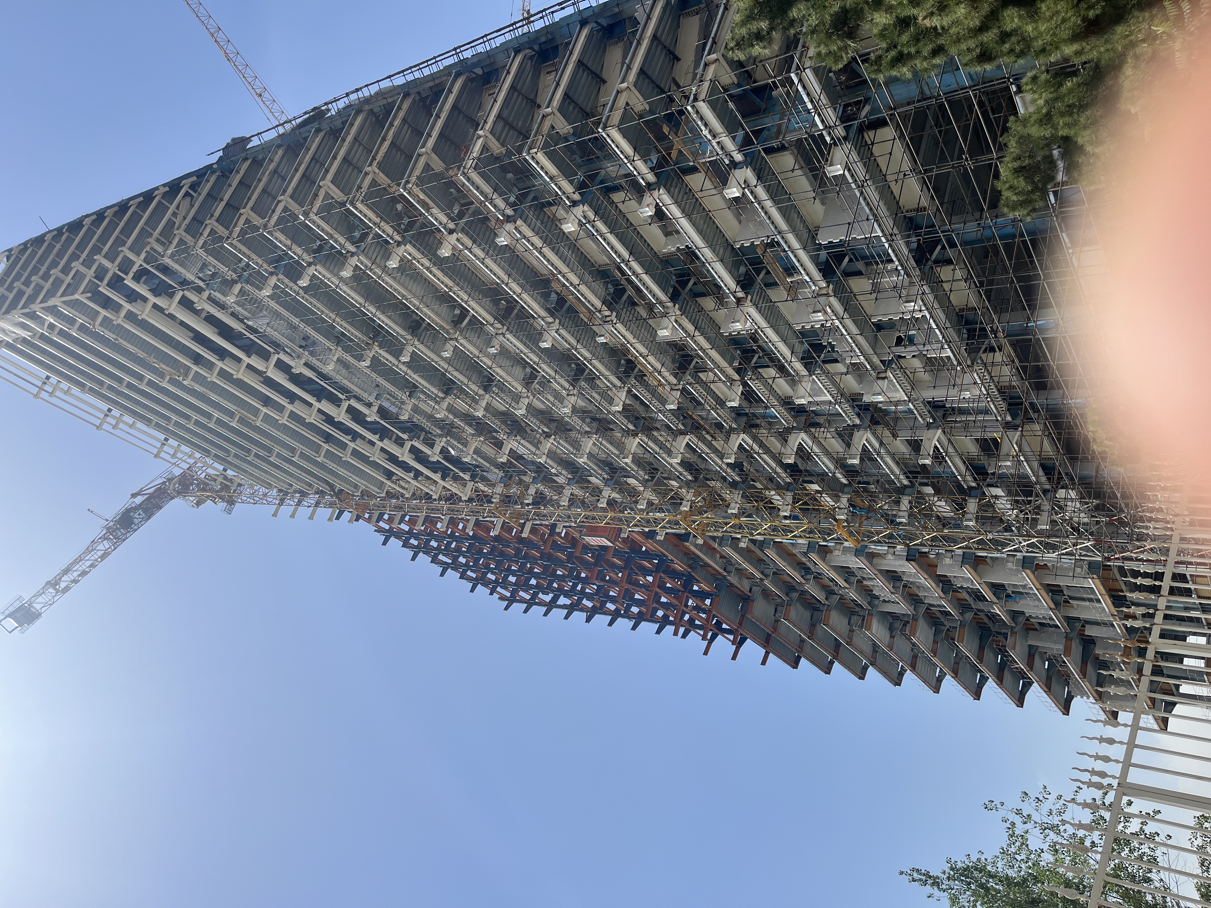 اپارتمان 75 متر فول تراس چیدمان