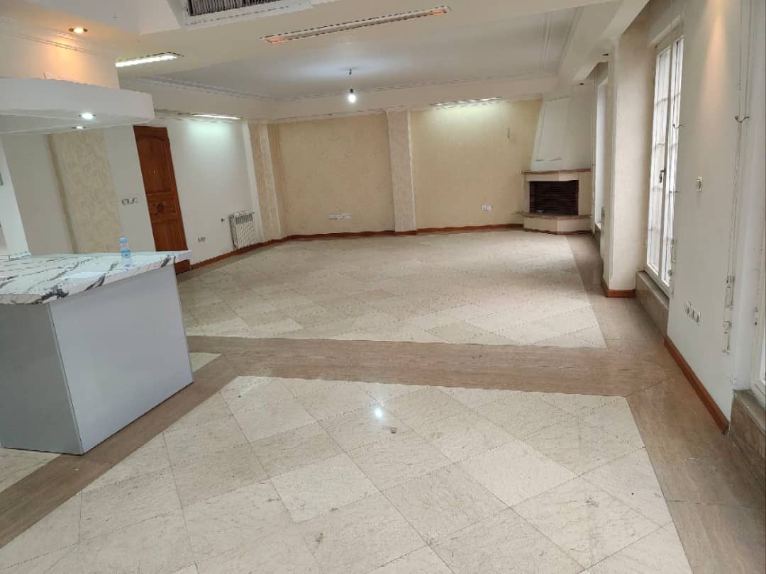 فروش آپارتمان 160 متر اندرزگو 4 پارکینگ سندی