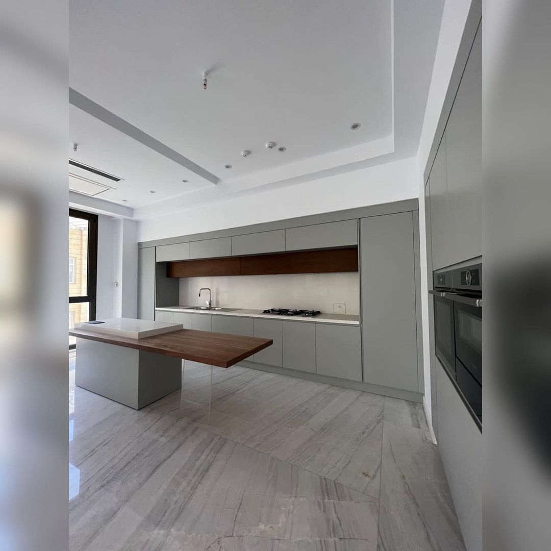 فرش آپارتمان 280متر فرمانیه سنبل