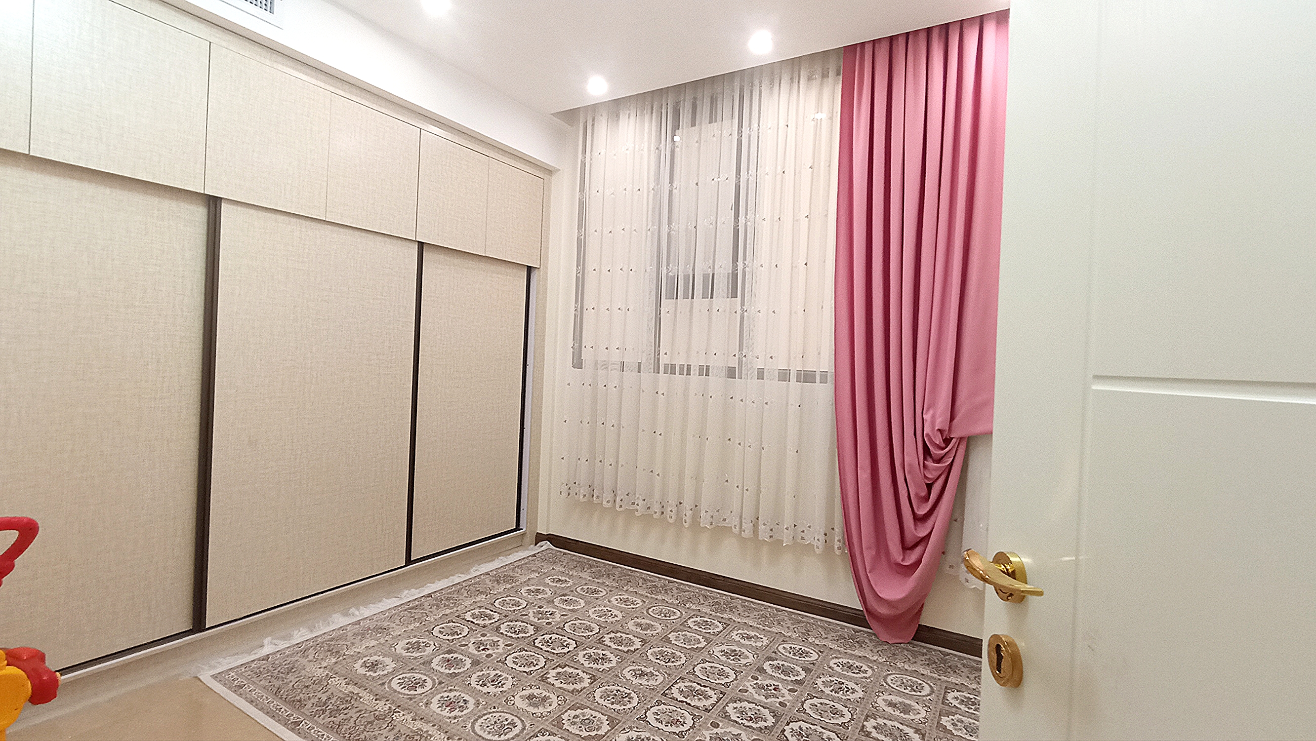 اجاره آپارتمان 135 متر نارمک 3 خواب