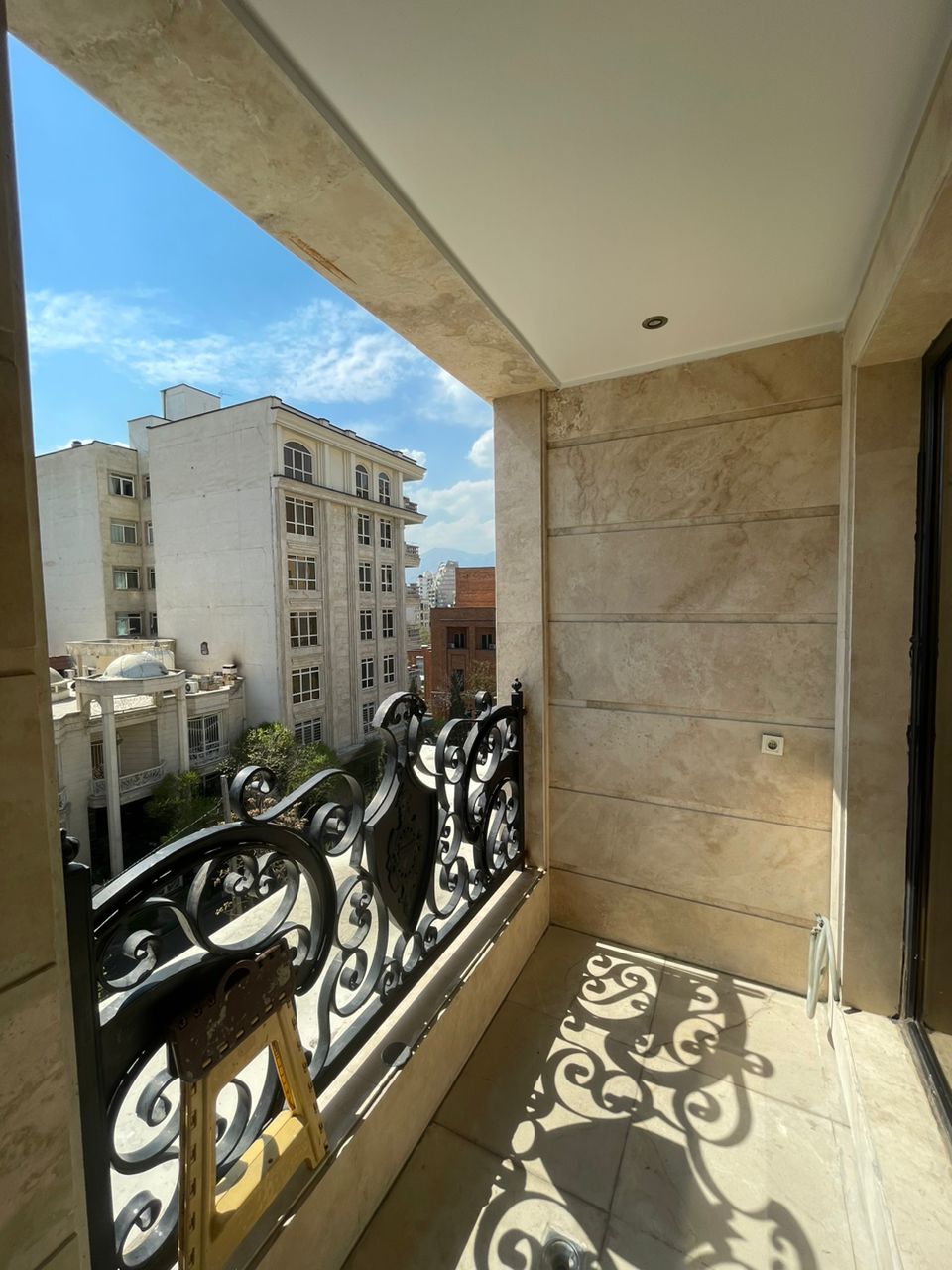 اجاره آپارتمان 260متر فرمانیه فول فرنیش