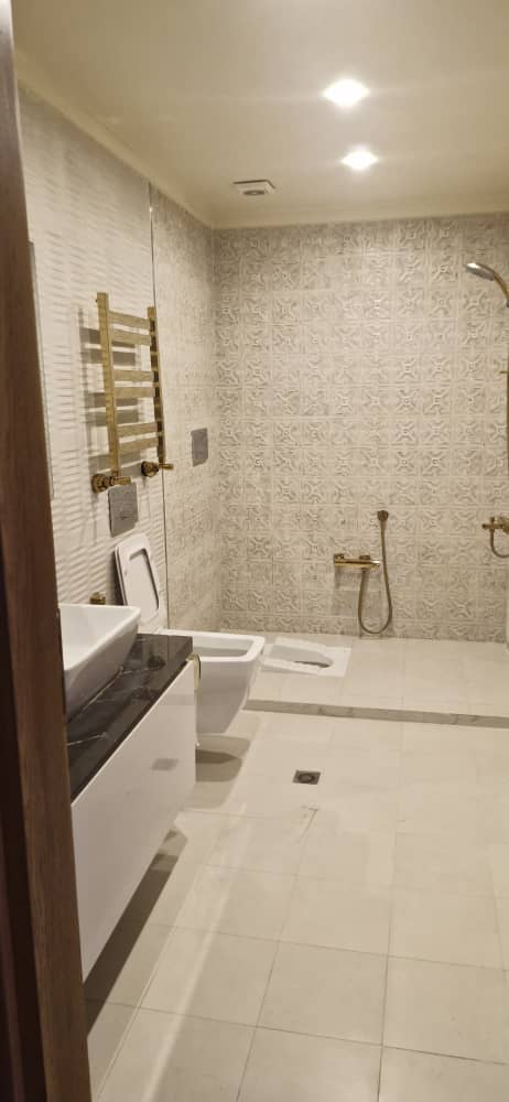 اجاره آپارتمان 130متر نیاوران تک خواب مستر