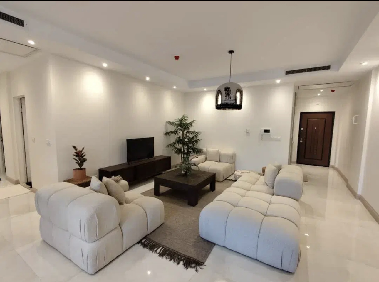 اجاره آپارتمان 150 متر سوهانک ویو ابدی 2پارکینگ