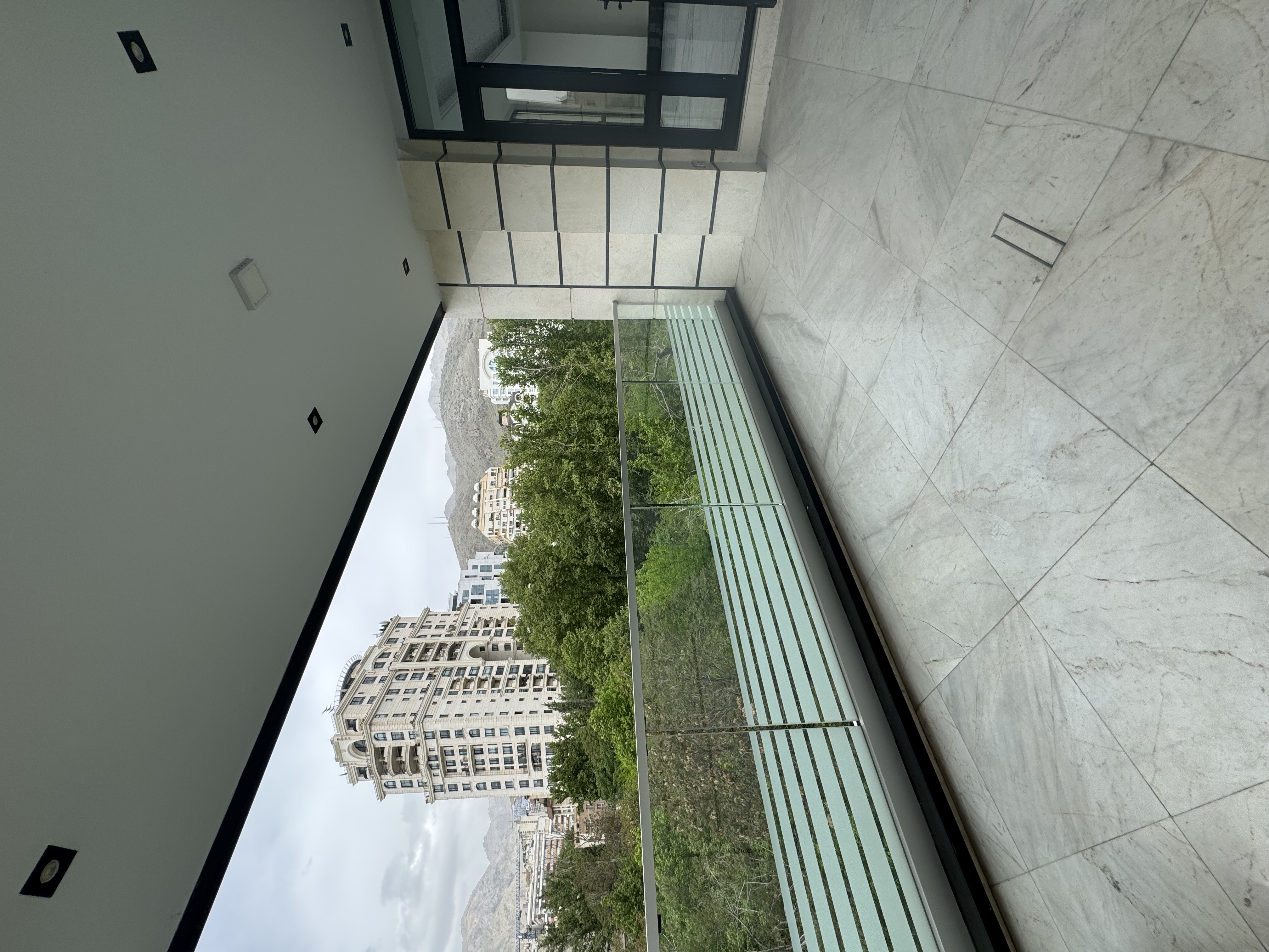 فروش آپارتمان 220متر نیاوران 3 پارکینگ