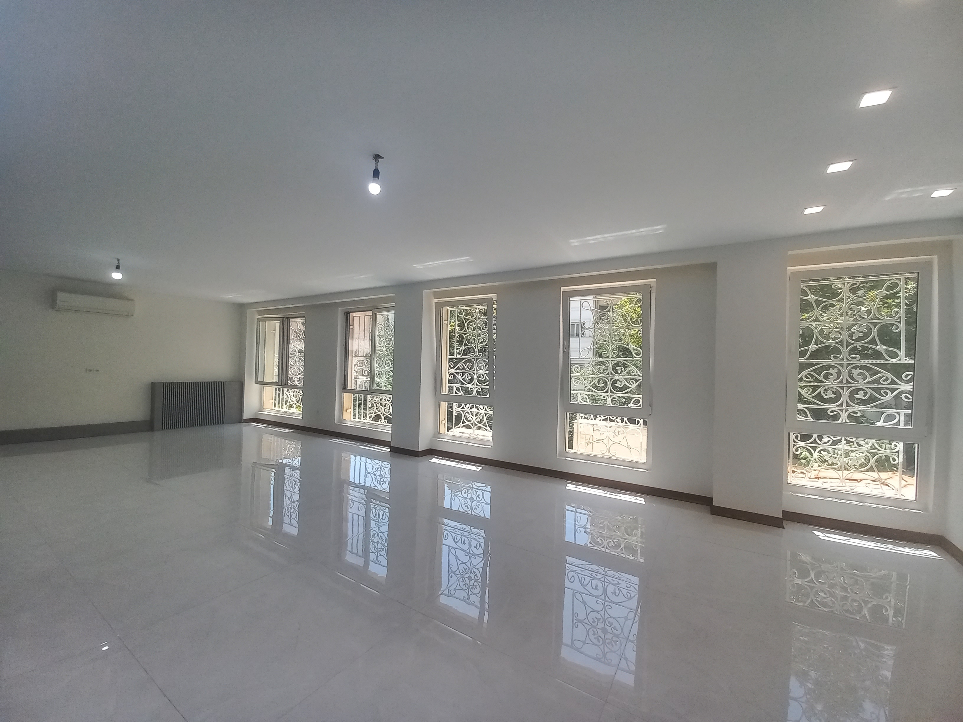 فروش آپارتمان 210 متر نیاوران