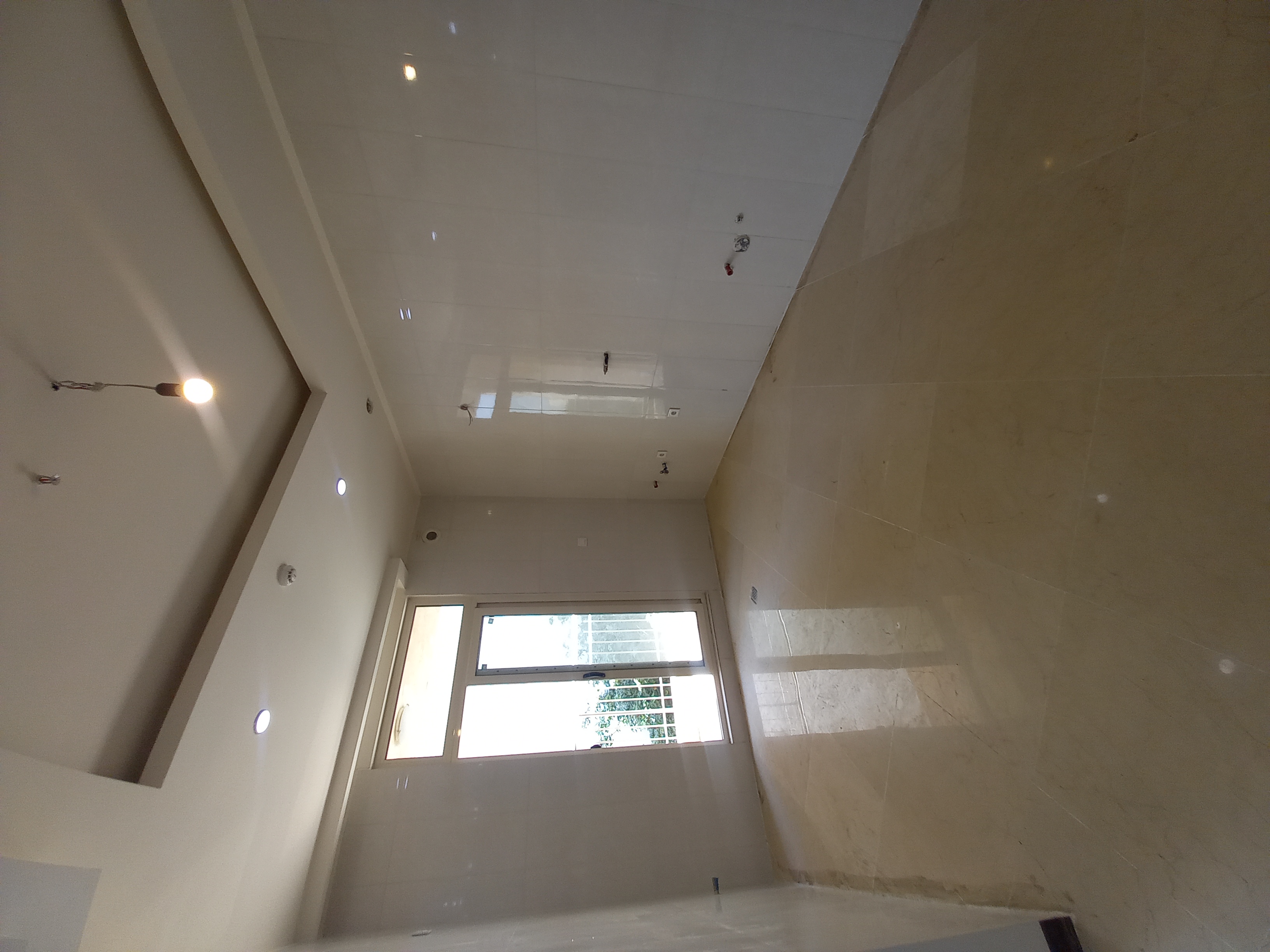 فروش آپارتمان 175متر دربند 2پارکینگ فول مشاعات