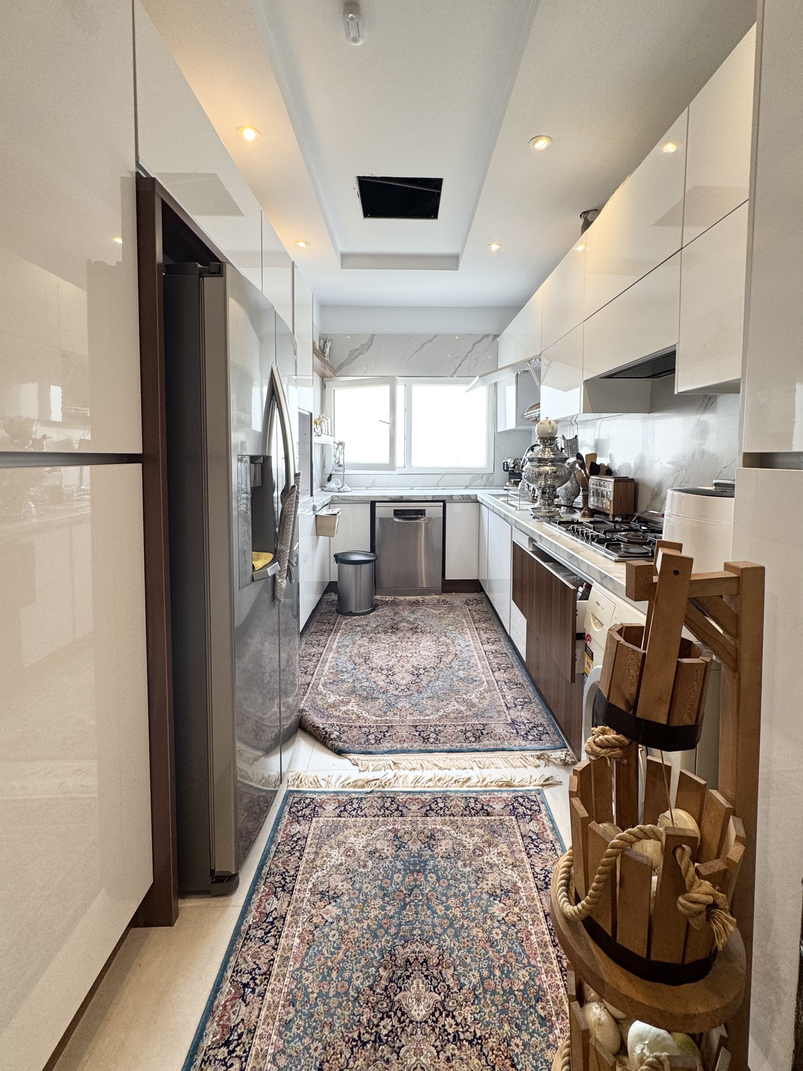 اجاره آپارتمان 130 متر سوهانک ویو ابدی