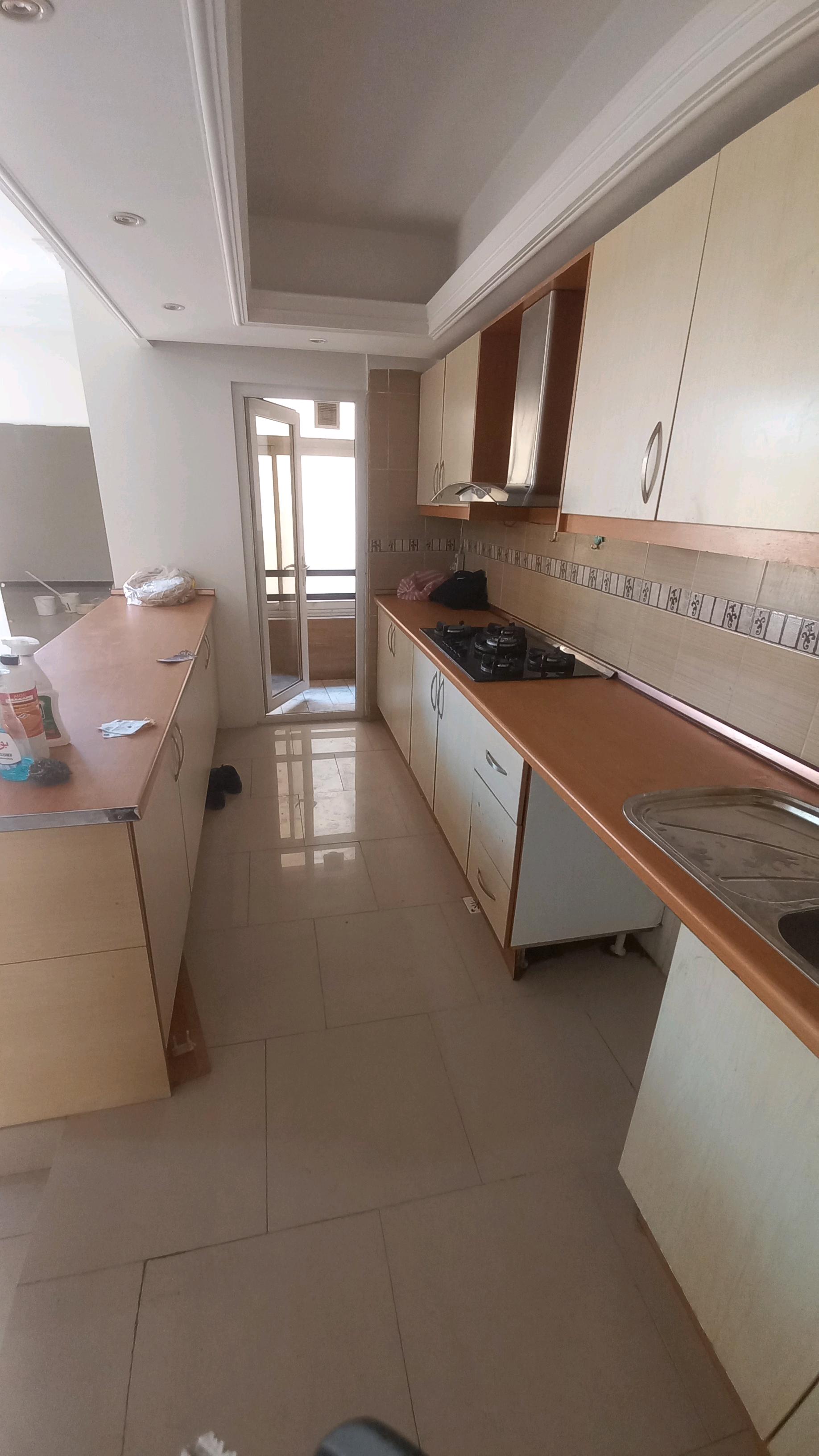 اجاره آپارتمان 80 متر درب دوم تاپ لوکیشن نورگیر