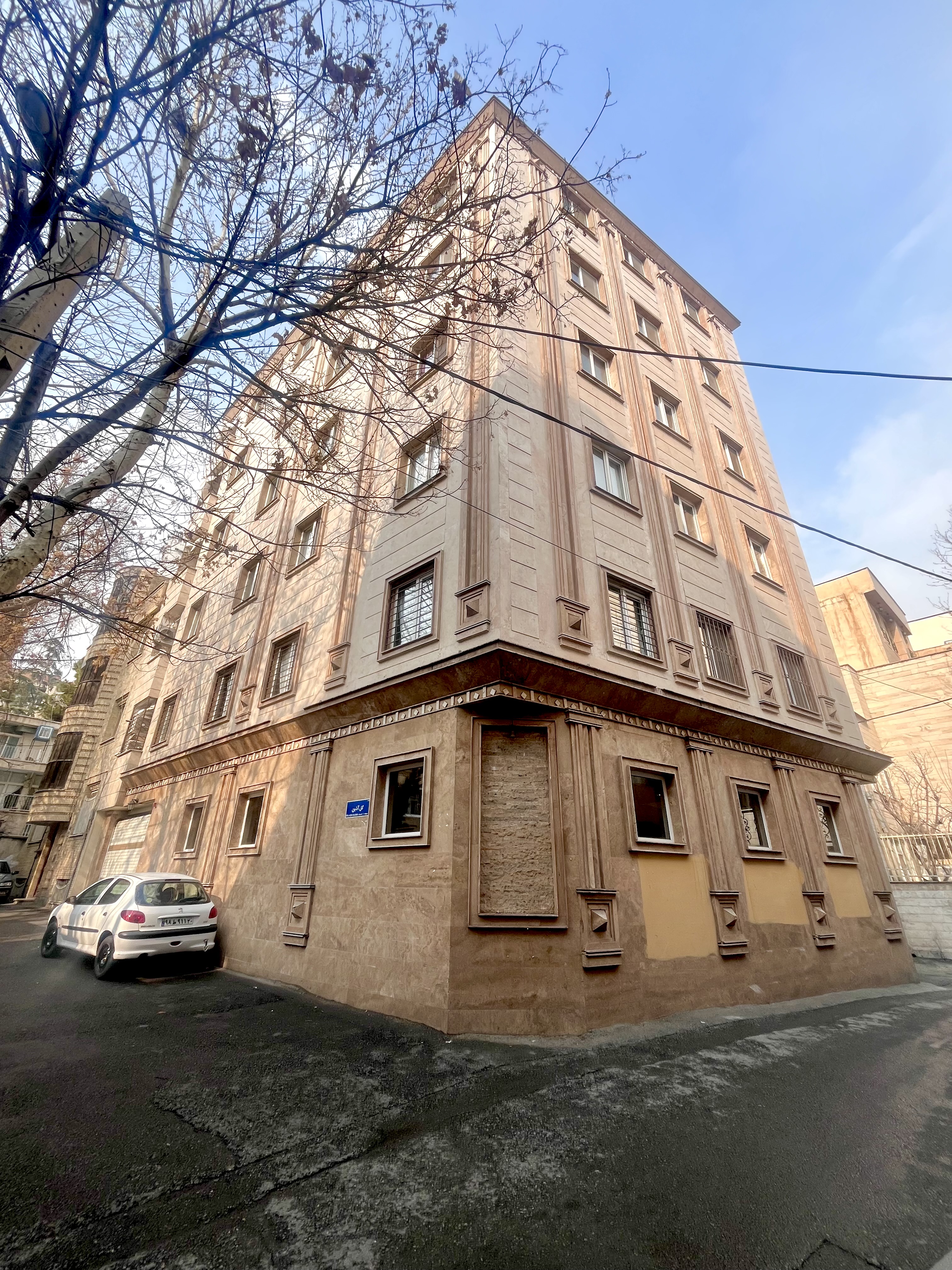 رهن آپارتمان فرمانیه 90 متر 2 خواب