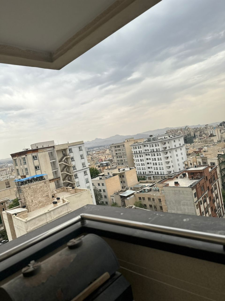 اجاره آپارتمان 140متر نیاوران 3خواب