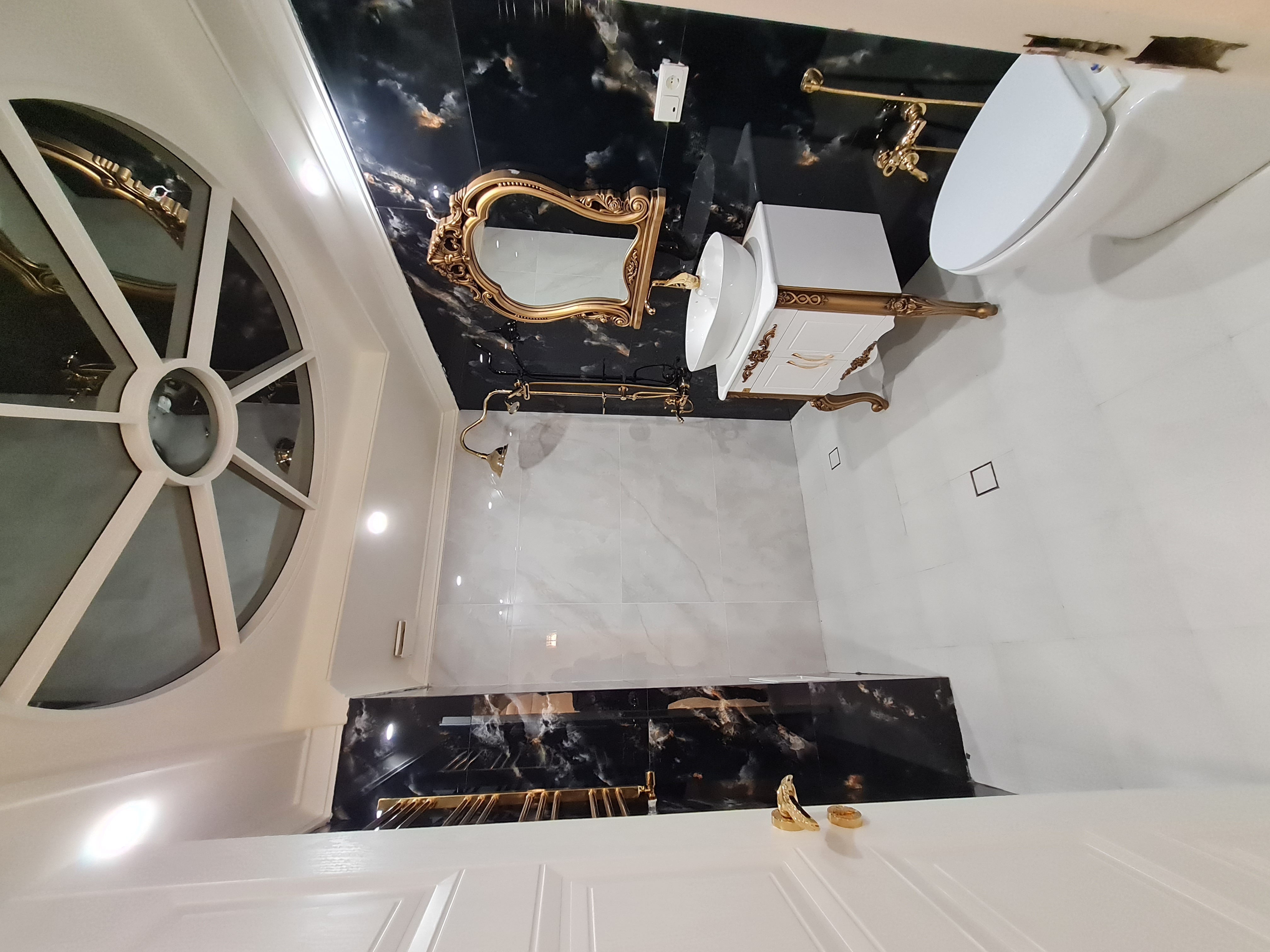فروش‌ آپارتمان 165 متر تاپ لوکیشن کیکاووس