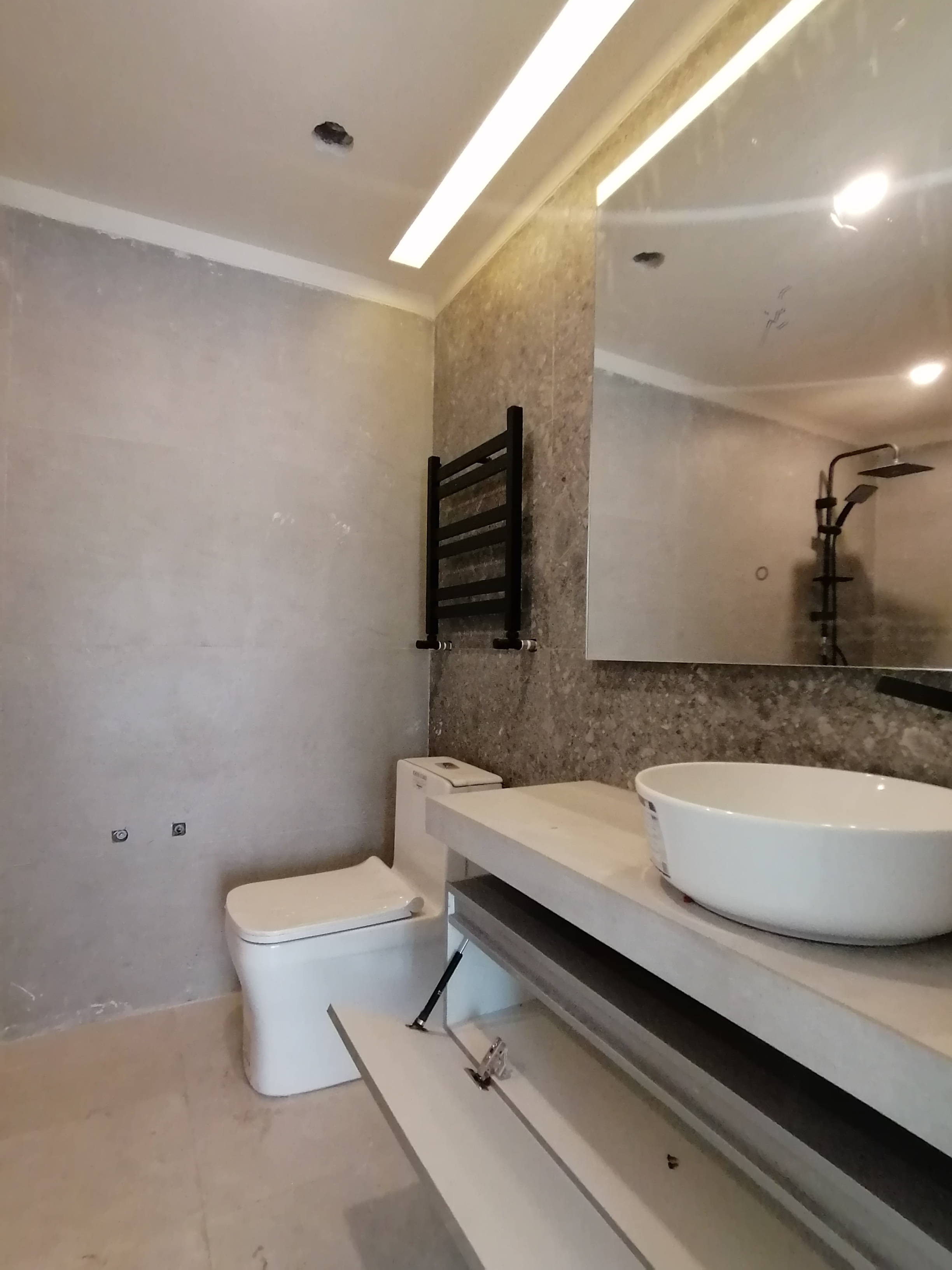 فروش آپارتمان 100 متر دیباجی 2خواب فول امکانات