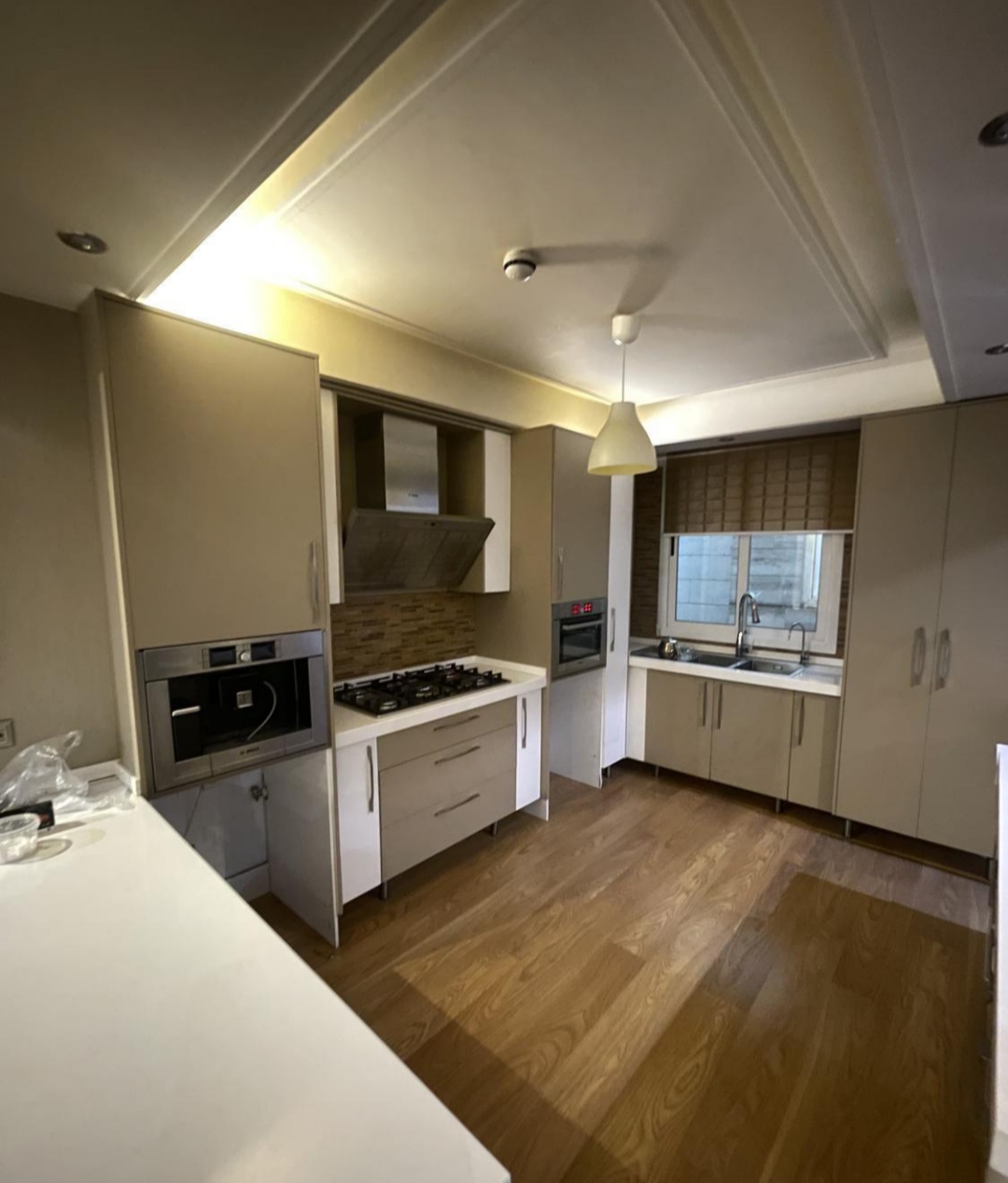 اجاره آپارتمان 200 متر نیاوران