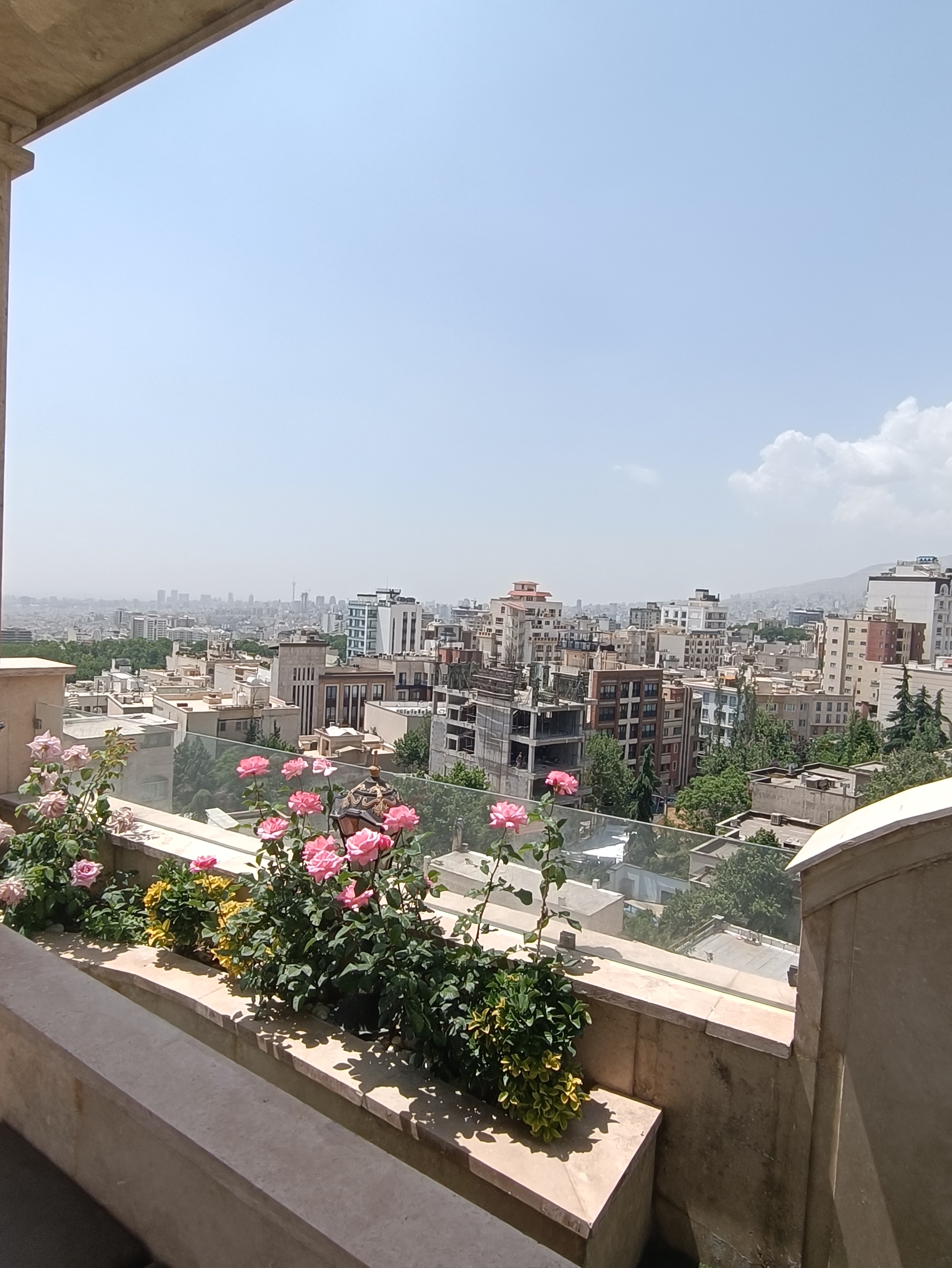 اجاره  آپارتمان 230متر نیاوران