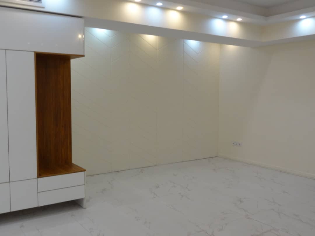 رهن آپارتمان165متری /سه خواب /کلید نخورده