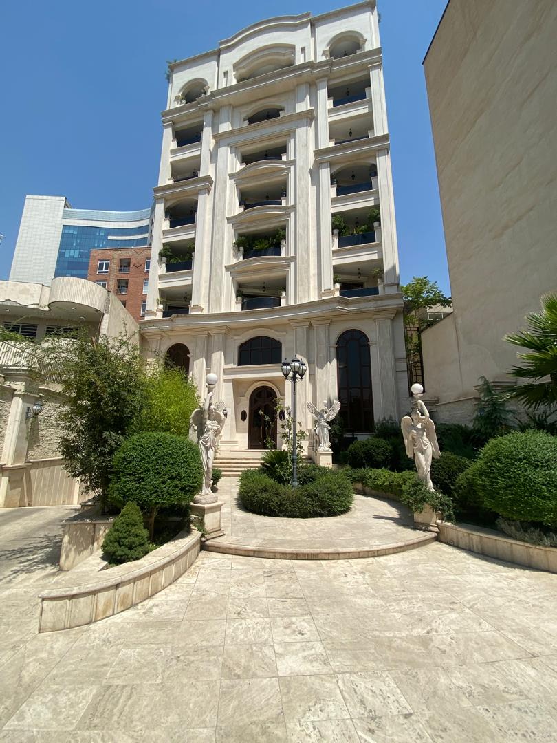 فروش آپارتمان 270 متر اقدسیه
