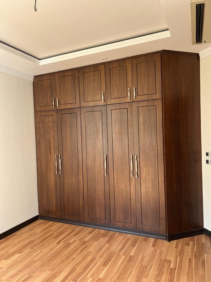 اجاره آپارتمان 180 متر دیباجی جنوبی تراس قابل چیدمان