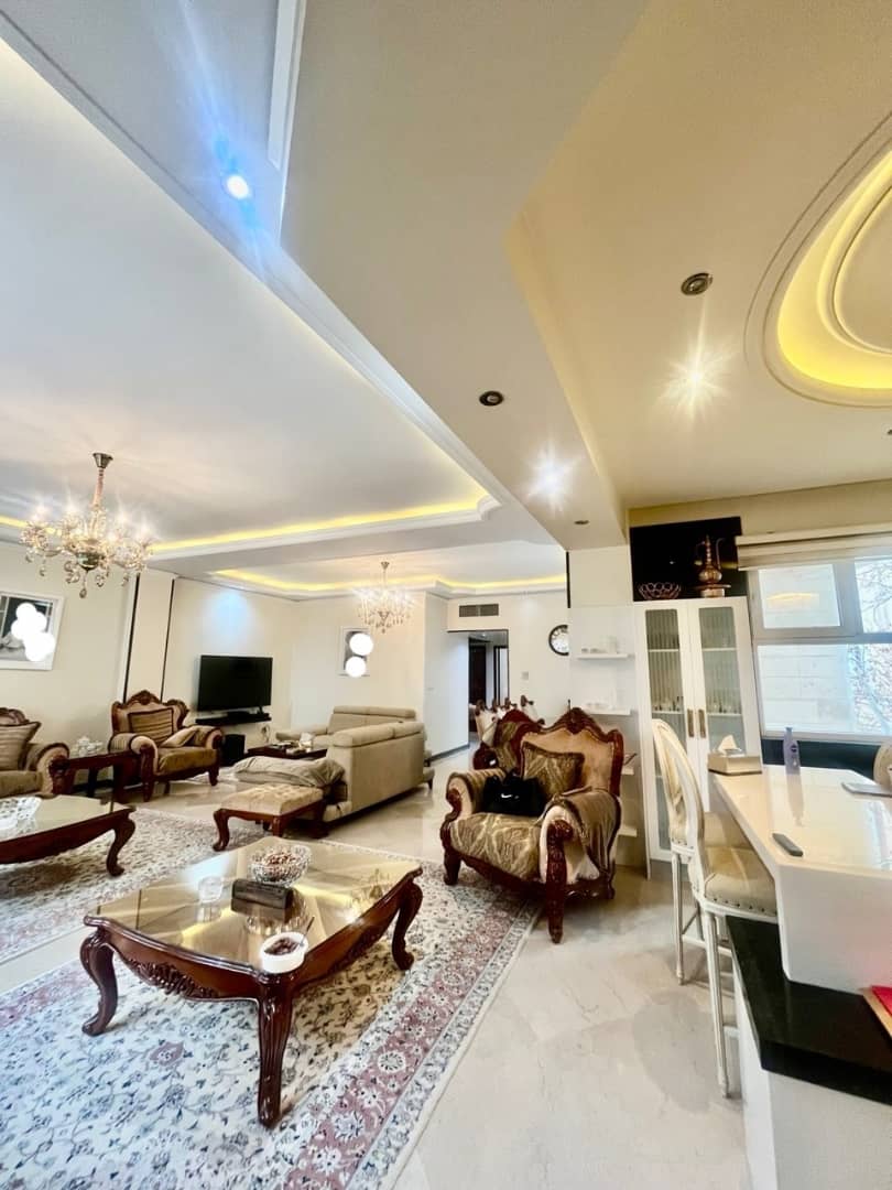 فروش آپارتمان 150متری نیاوران