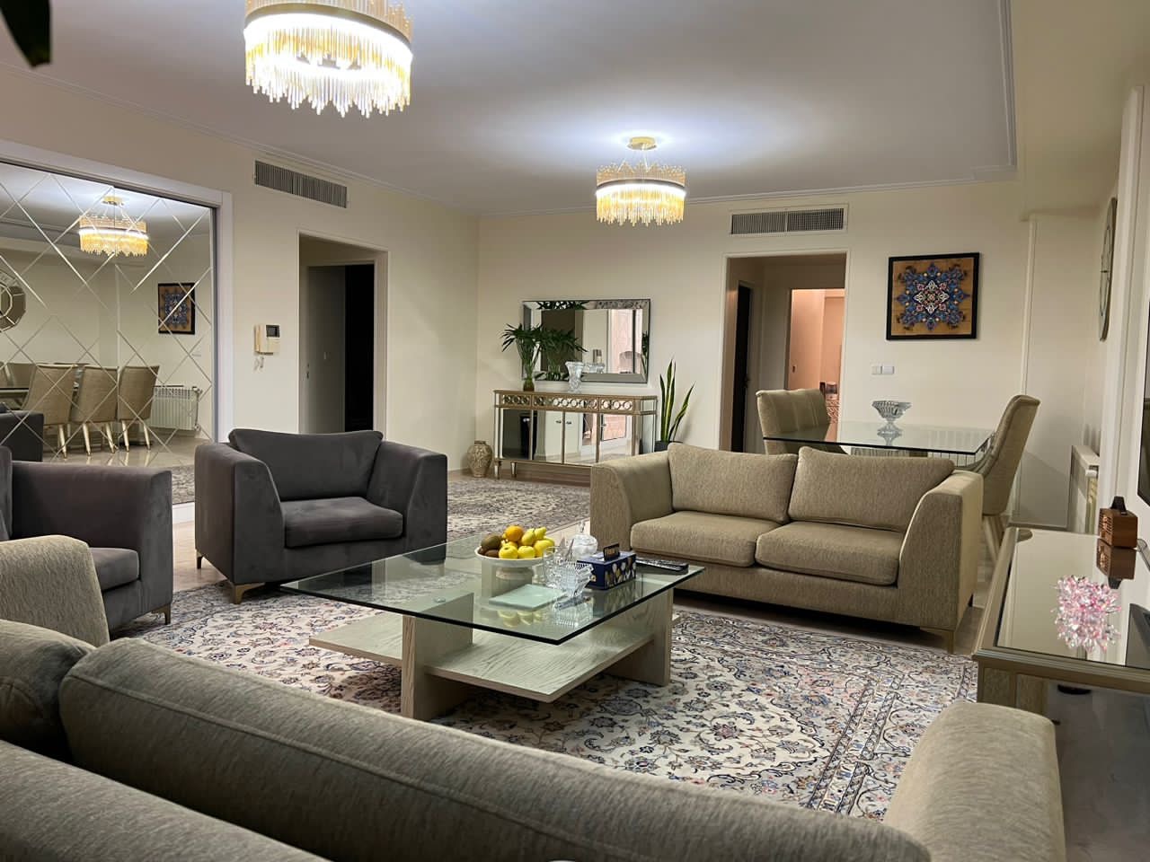 فروش آپارتمان 80 متر جهانتاب تاپ لوکیشن