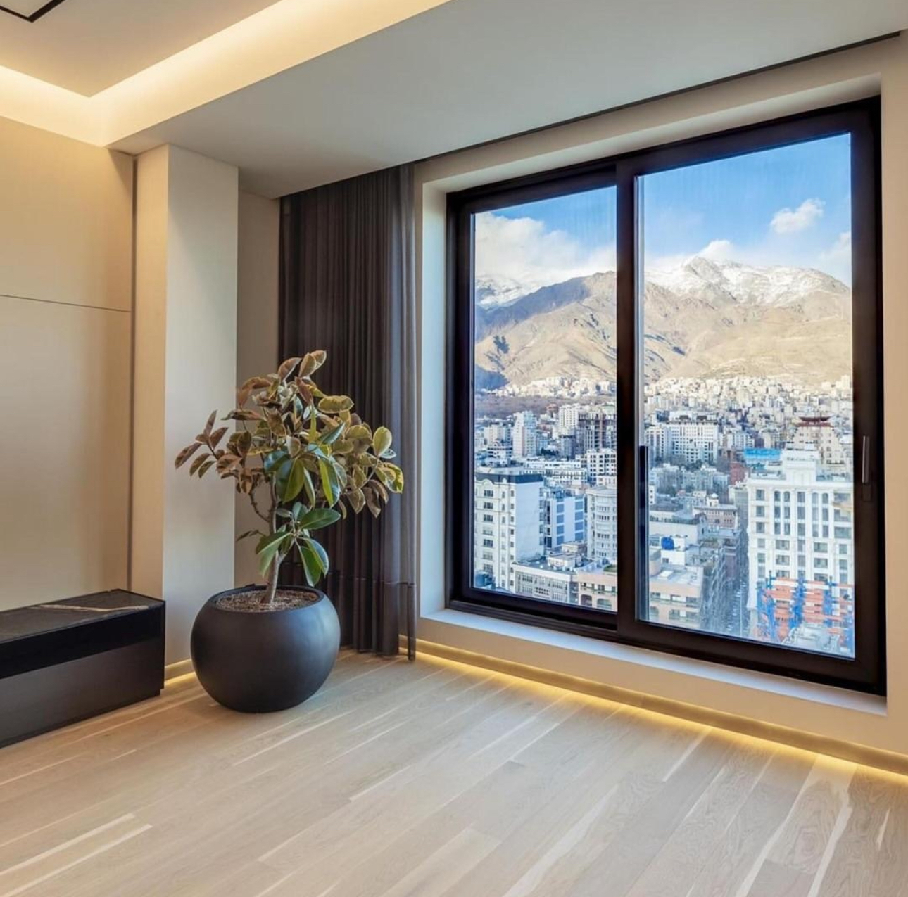 فروش آپارتمان 380 متر نیاوران چهار خواب مستر