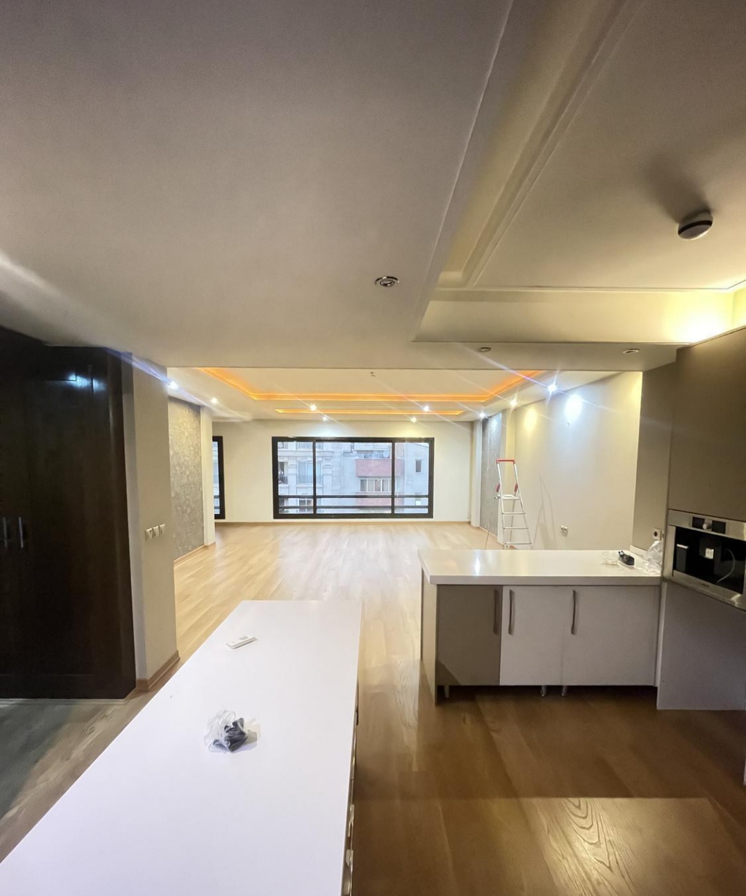 اجاره آپارتمان 200 متر نیاوران