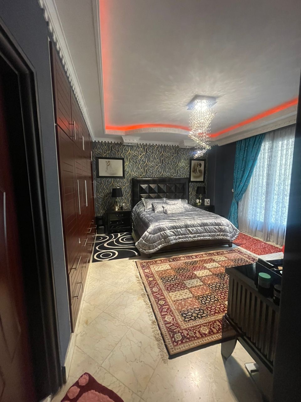 فروش آپارتمان3خواب200مترفرمانیه