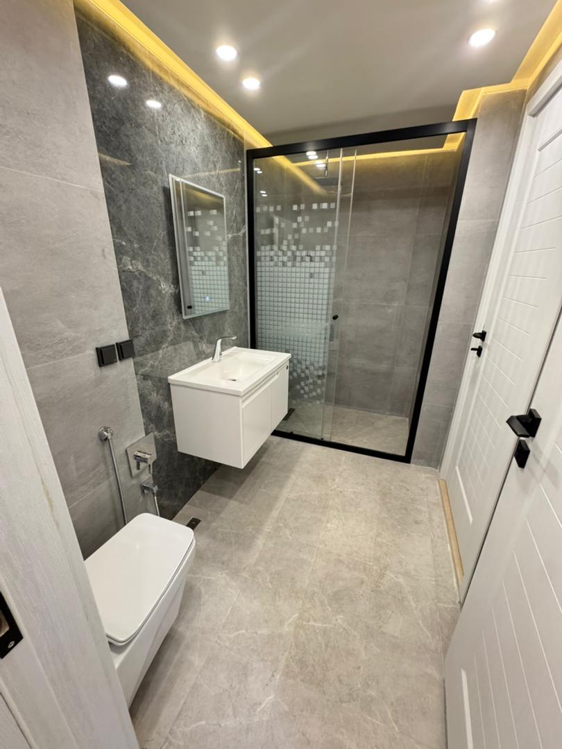 اجاره آپارتمان 220 متر مدائن کلید نخورده