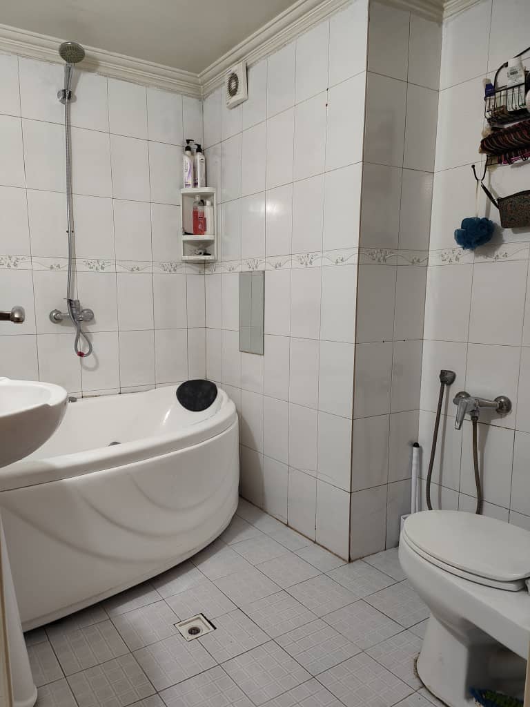 فروش 138 متر آپارتمان دیباجی تک واحدی دو جهت نورگیر