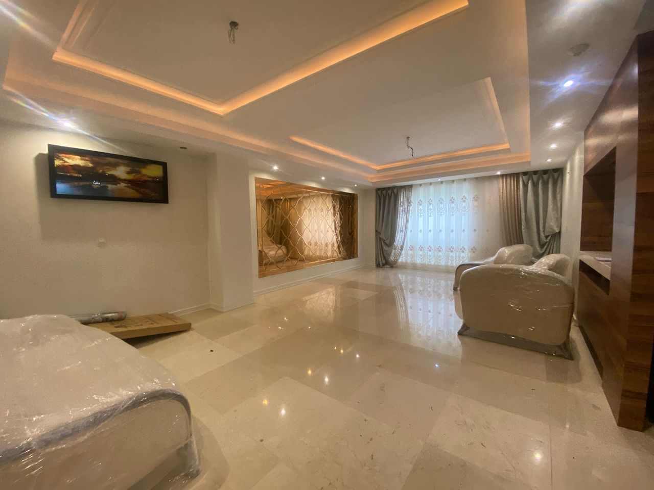 فروش آپارتمان 167متر 3خواب اندرزگو لابی شیک